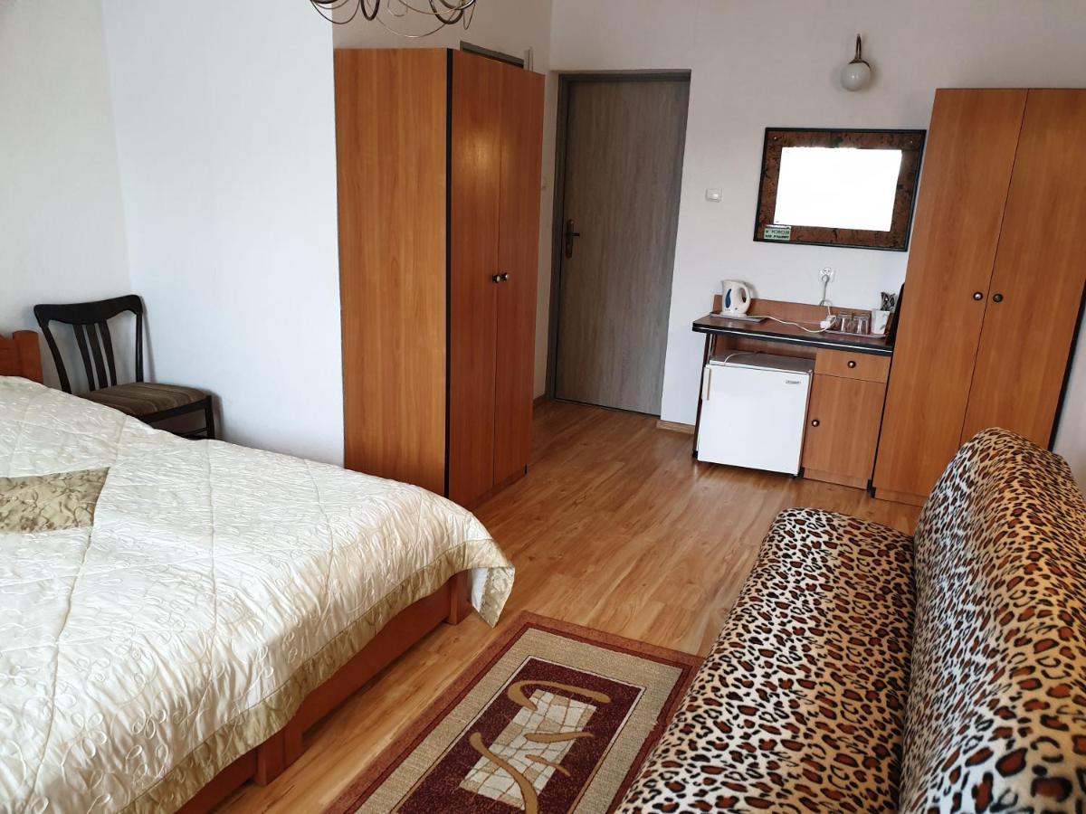 Hotel Renesans à Władysławowo Extérieur photo